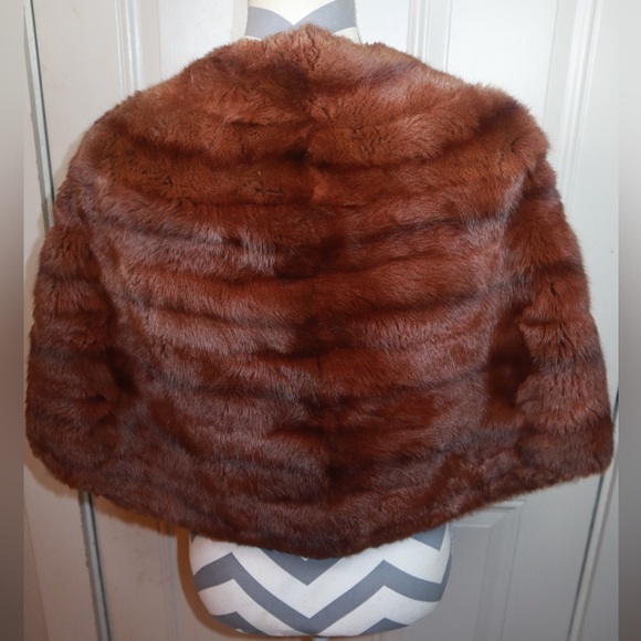 Vintage lined fur stole - Picture 3 of 3